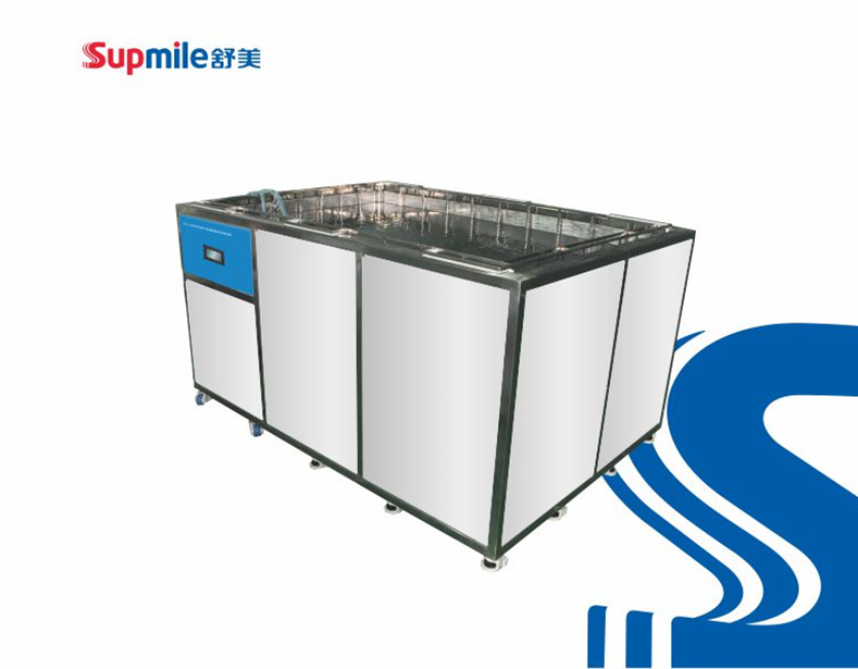 大容量單槽式超聲波清洗機(jī)